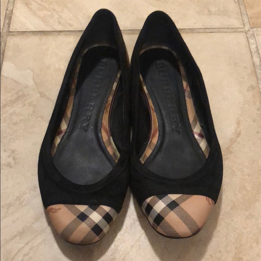 BURBERRY suede ballet flats size 7M